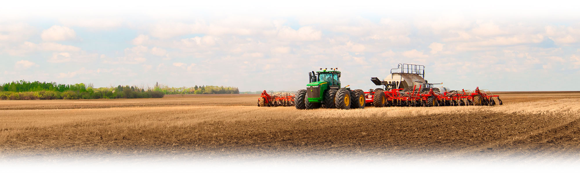 Add more flexibility to your farm by using a Bourgault 8000 Series Air Cart.