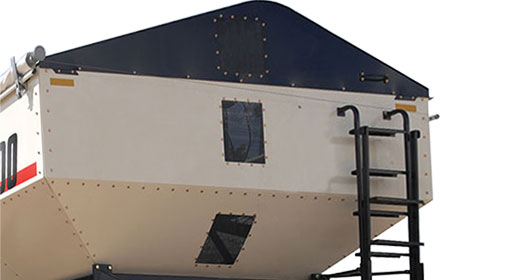 Сетчатые окна, расположенные на передней и задней панелях, позволяют оператору контролировать уровень продукта в бункере