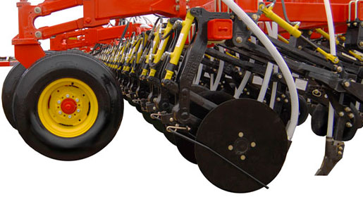 Bourgault Mid Row Banders® Fertilizer Applicators