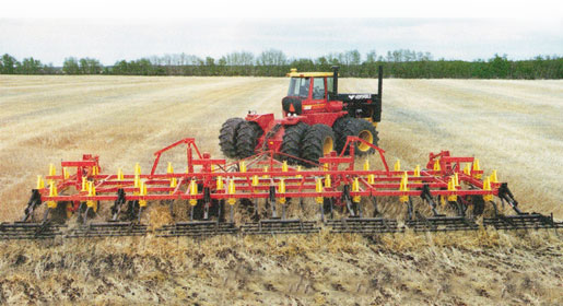 The 600 Series was designed for the most extreme primary tillage conditions found anywhere in North America